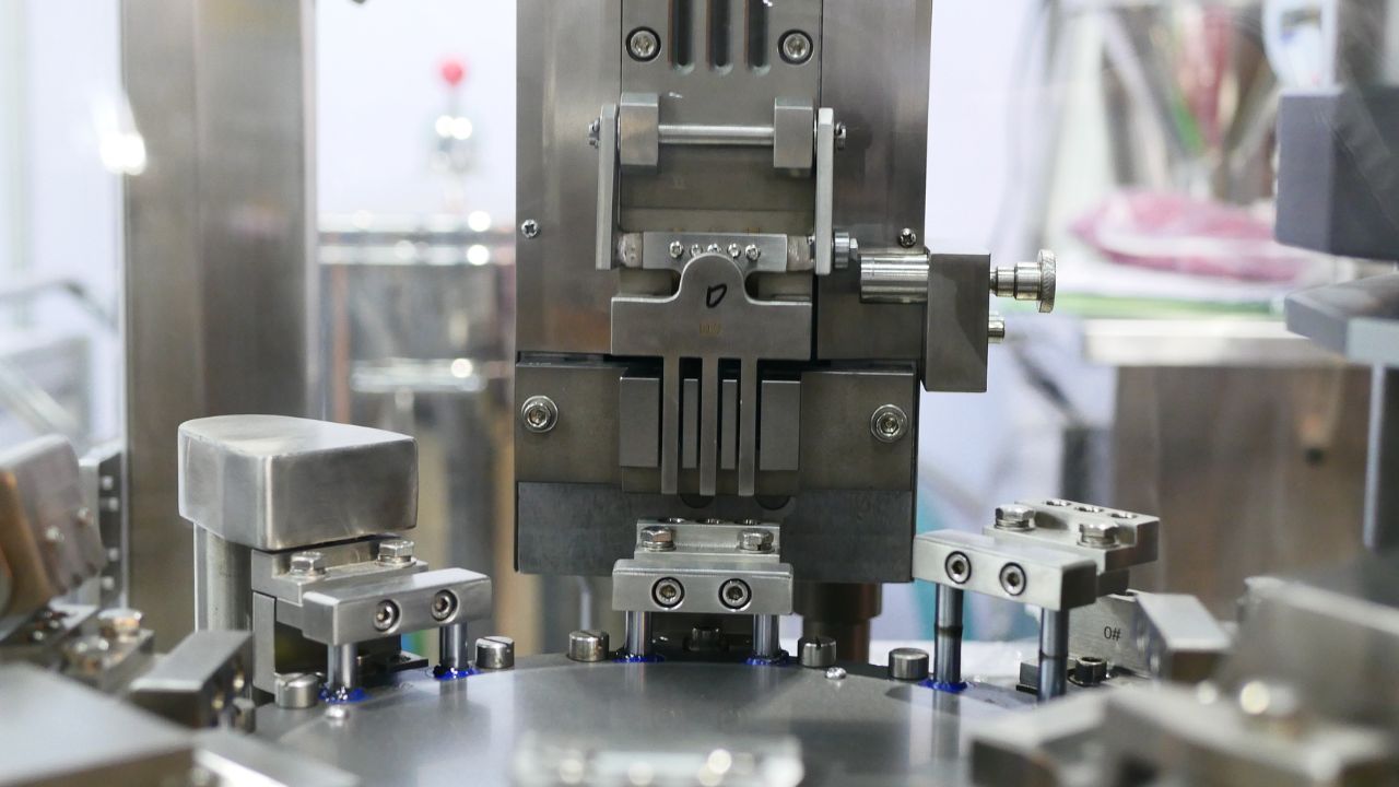 How to Clean Large Filling Machines